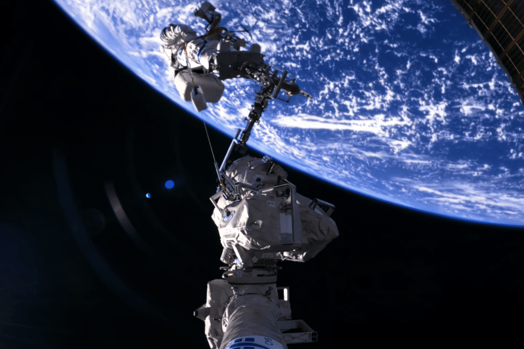 China vs. The World: A Space Robotics Competitive Analysis